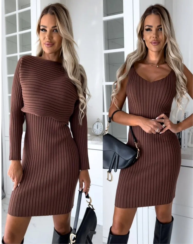 Scarlett™ - Stylish Two-Piece Set (Dress and Pullover)